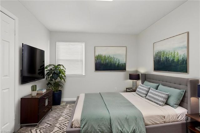 1501 Pebblebrook Road, Winston-salem, NC 27105