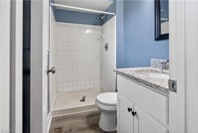 1501 Pebblebrook Road, Winston-salem, NC 27105