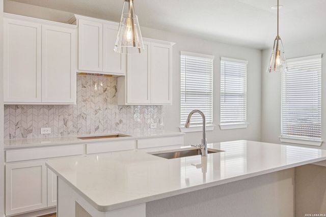 11424 Feather Vale, San Antonio, TX 78254