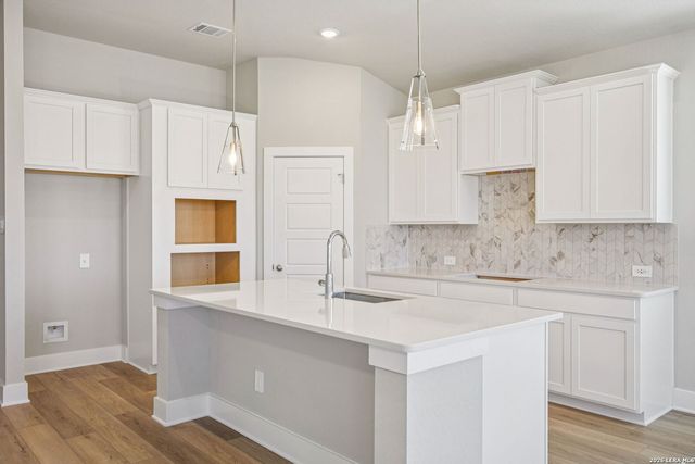 11424 Feather Vale, San Antonio, TX 78254