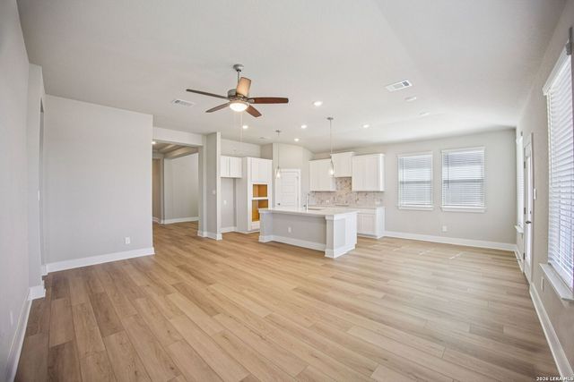 11424 Feather Vale, San Antonio, TX 78254