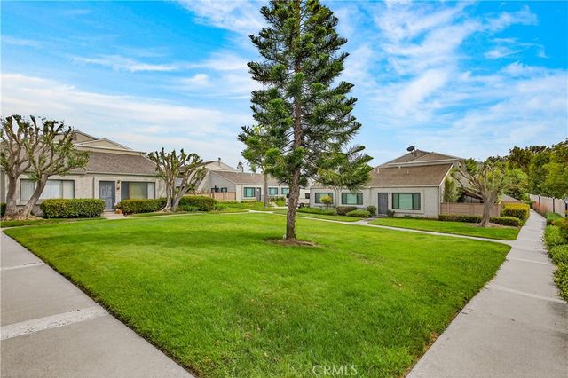 17835 Beard Lane 63, Huntington Beach, CA 92647