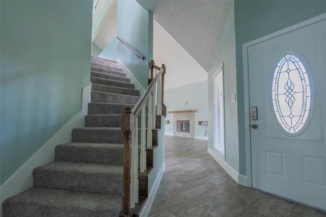 12515 Lazywood Street, Pinehurst, TX 77362