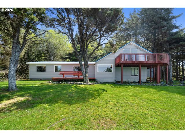 6250 13TH St Nw, Cape Meares, OR 97141