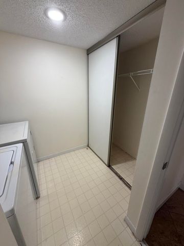 3150 NW 42nd Avenue E401, Coconut Creek, FL 33066