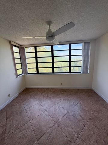 3150 NW 42nd Avenue E401, Coconut Creek, FL 33066