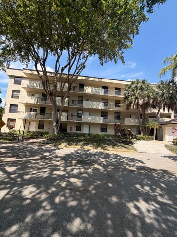 3150 NW 42nd Avenue E401, Coconut Creek, FL 33066