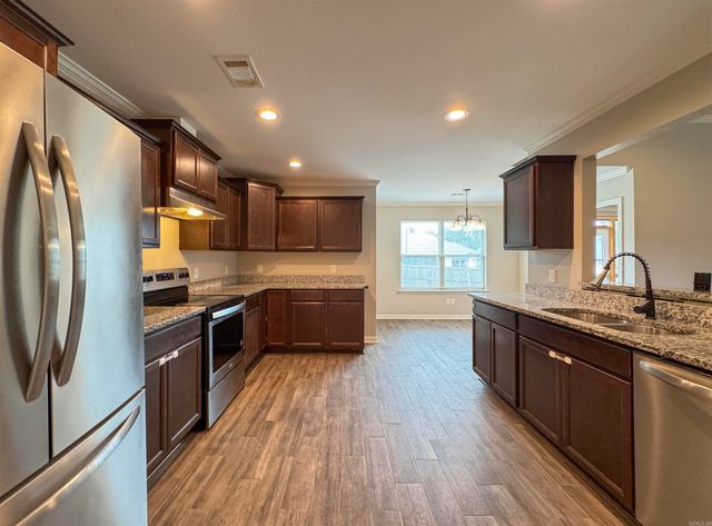 210 Hillshire Loop, Hot Springs, AR 71913