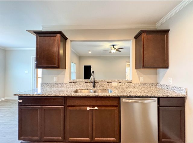 210 Hillshire Loop, Hot Springs, AR 71913