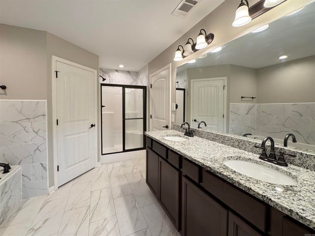 210 Hillshire Loop, Hot Springs, AR 71913