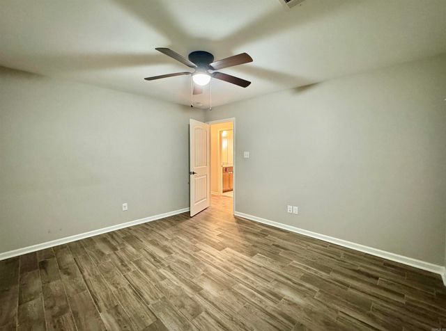 210 Hillshire Loop, Hot Springs, AR 71913