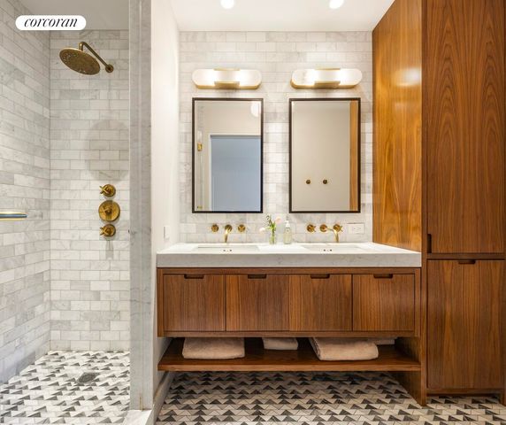 80 Leonard St Apt 5H, New York City, NY 10013