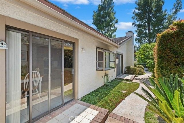 548 Via La Paloma, Riverside, CA 92507