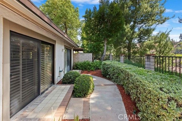 548 Via La Paloma, Riverside, CA 92507