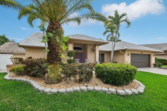 6491 Wetland Dr, Lake Worth, FL 33467