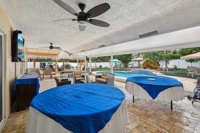 6491 Wetland Dr, Lake Worth, FL 33467
