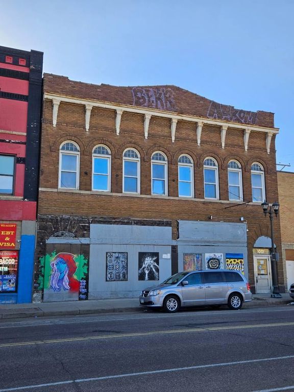 1001 Payne Avenue, Saint Paul, MN 55130 — exterior