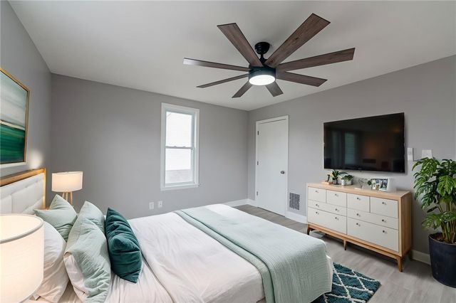 519 Lacock St, Rochester, PA 15074