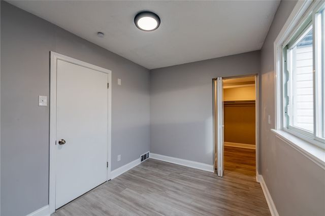 519 Lacock St, Rochester, PA 15074