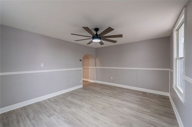 519 Lacock St, Rochester, PA 15074