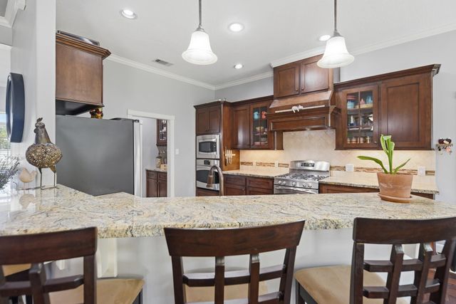 1205 Pecan Glen Road, Brenham, TX 77833