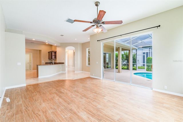 10506 CHELMSFORD WAY, Tampa, FL 33626