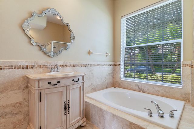 10506 CHELMSFORD WAY, Tampa, FL 33626
