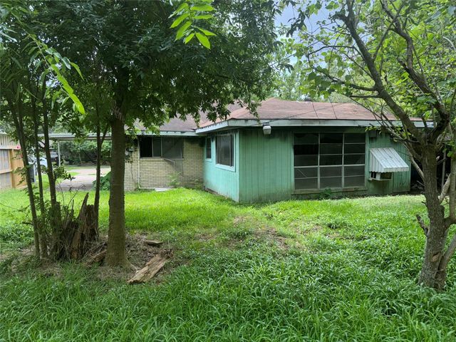 4211 Tavenor Lane, Houston, TX 77047
