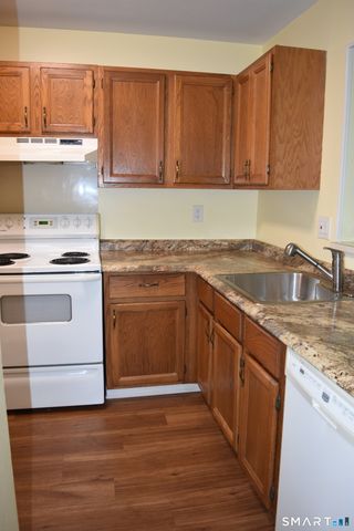 17 Willow Springs 17, New Milford, CT 06776