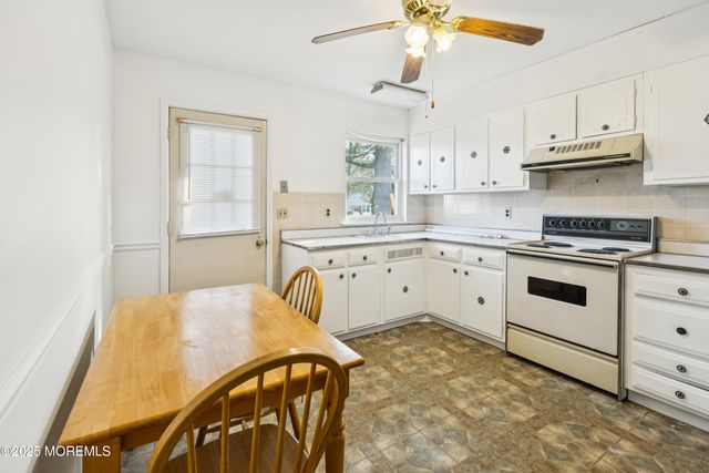 110 Fairway Lane A, Whiting, NJ 08759