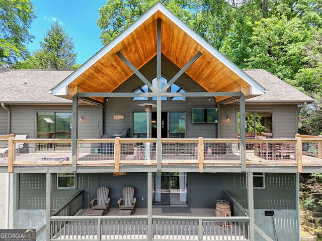 2379 Ridgepole Drive, Sky Valley, GA 30537