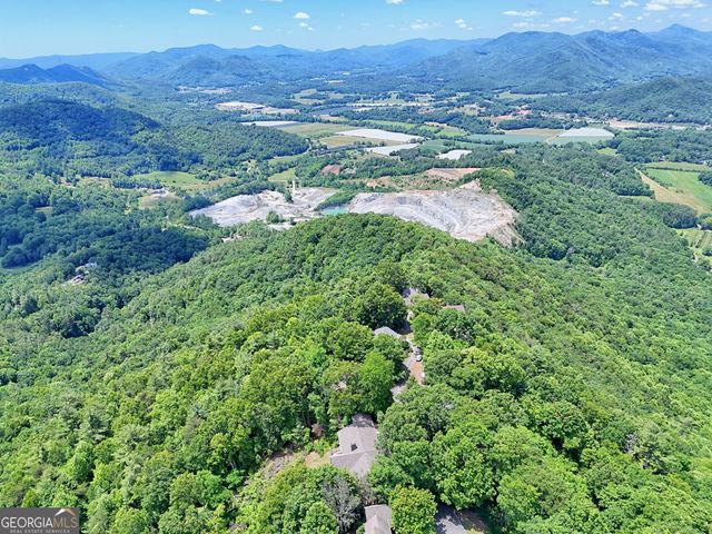 2379 Ridgepole Drive, Sky Valley, GA 30537