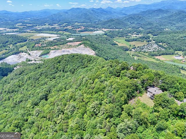 2379 Ridgepole Drive, Sky Valley, GA 30537