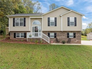 2326 Westfield Road, Mount Airy, NC 27030