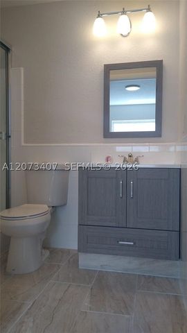 7111 NW 68th Ave, Tamarac, FL 33321