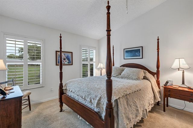 26035 OAKMOUNT DRIVE, Leesburg, FL 34748