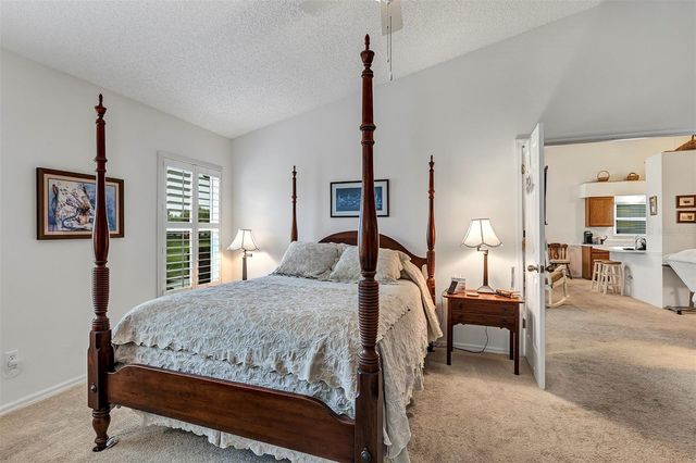 26035 OAKMOUNT DRIVE, Leesburg, FL 34748