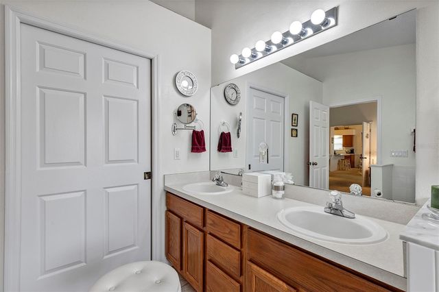 26035 OAKMOUNT DRIVE, Leesburg, FL 34748