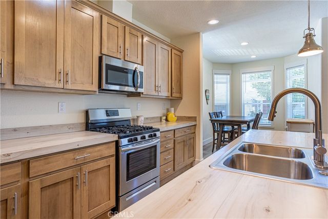 391 Lark Drive, Paso Robles, CA 93446