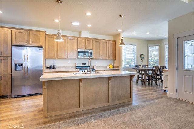 391 Lark Drive, Paso Robles, CA 93446