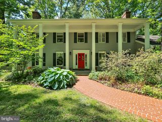 9204 FALLS BRIDGE LN, Rockville, MD 20854