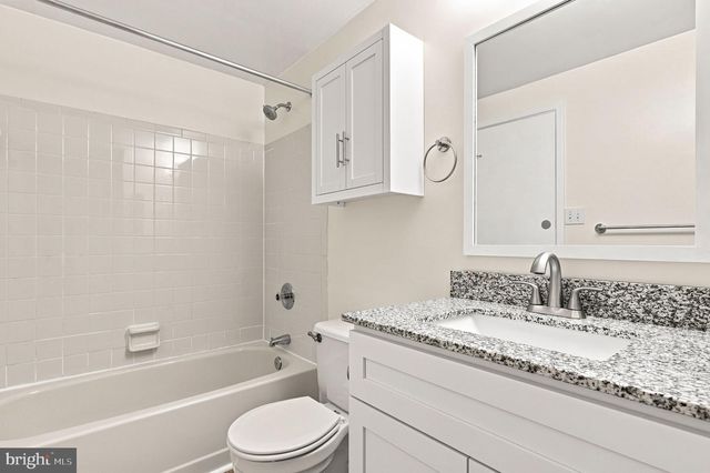 8208 CAMBRIDGE CT, Jessup, MD 20794