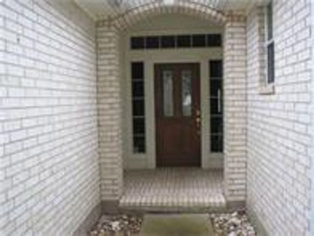 2715 Falling Forest Court, Richmond, TX 77406