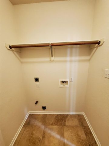 2715 Falling Forest Court, Richmond, TX 77406