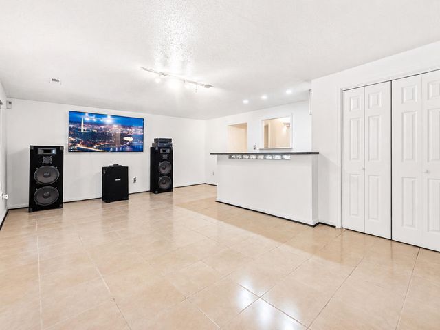 5802 BOST LN, Clinton, MD 20735