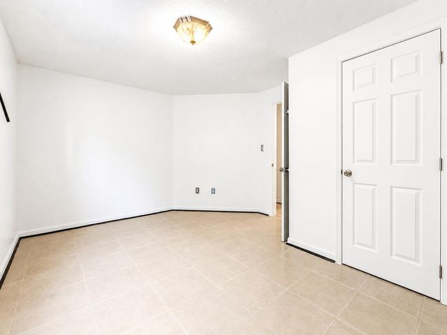 5802 BOST LN, Clinton, MD 20735