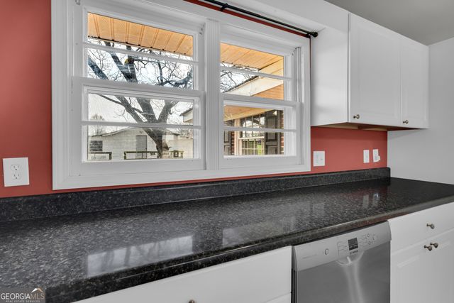 821 Highway 323, Gillsville, GA 30543