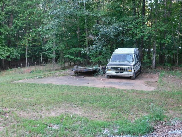 180 Irvin Drive, Dawsonville, GA 30534