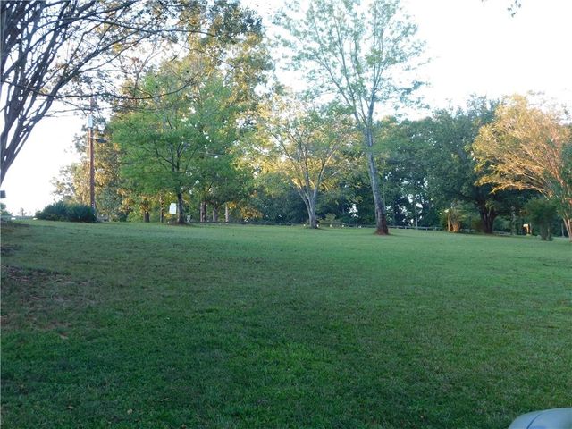 180 Irvin Drive, Dawsonville, GA 30534