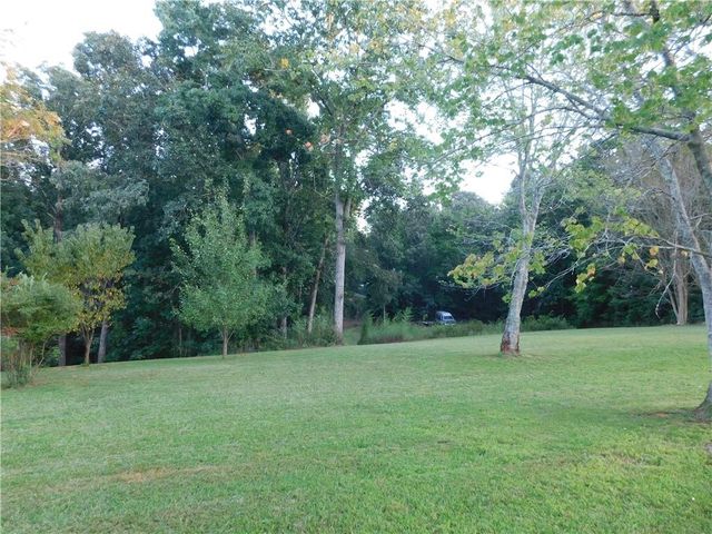 180 Irvin Drive, Dawsonville, GA 30534